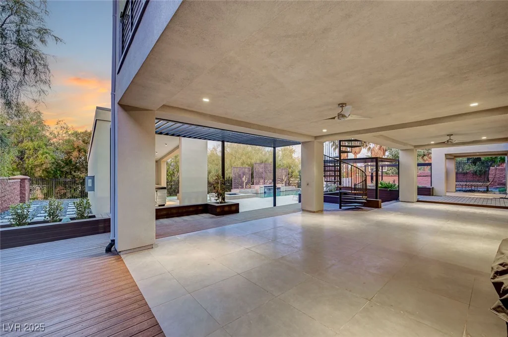 1704 Tangiers, Henderson, NV 89012