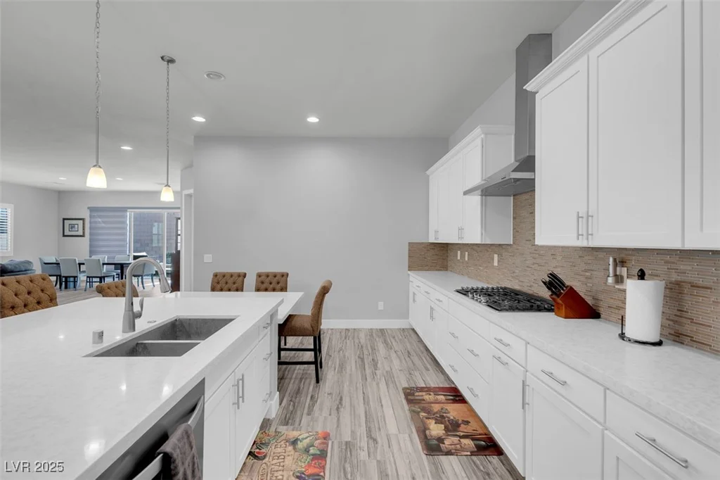 351 Dandelion Brook Ct, Las Vegas, NV 89148