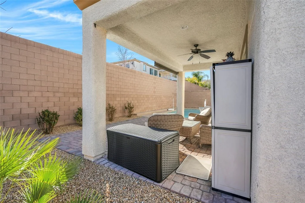 351 Dandelion Brook Ct, Las Vegas, NV 89148