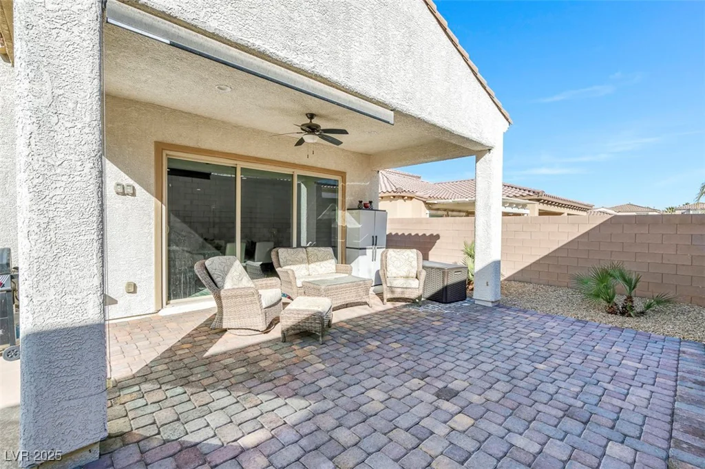 351 Dandelion Brook Ct, Las Vegas, NV 89148