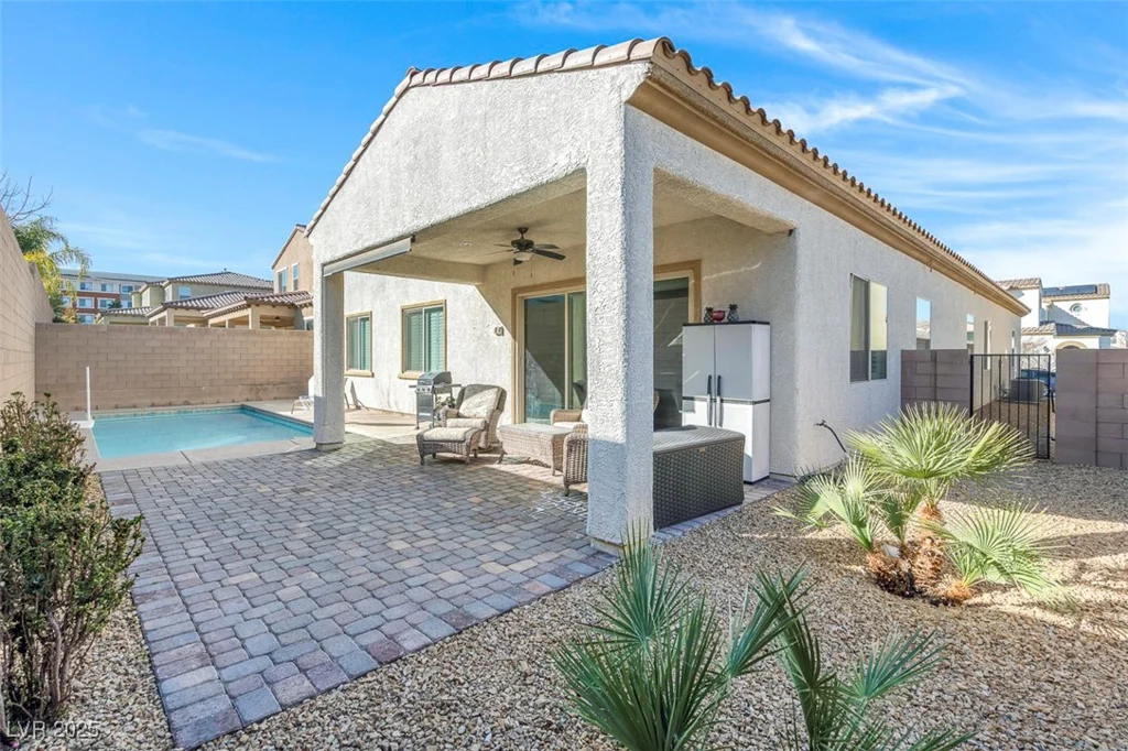 351 Dandelion Brook Ct, Las Vegas, NV 89148