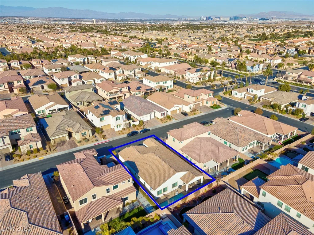 351 Dandelion Brook Ct, Las Vegas, NV 89148