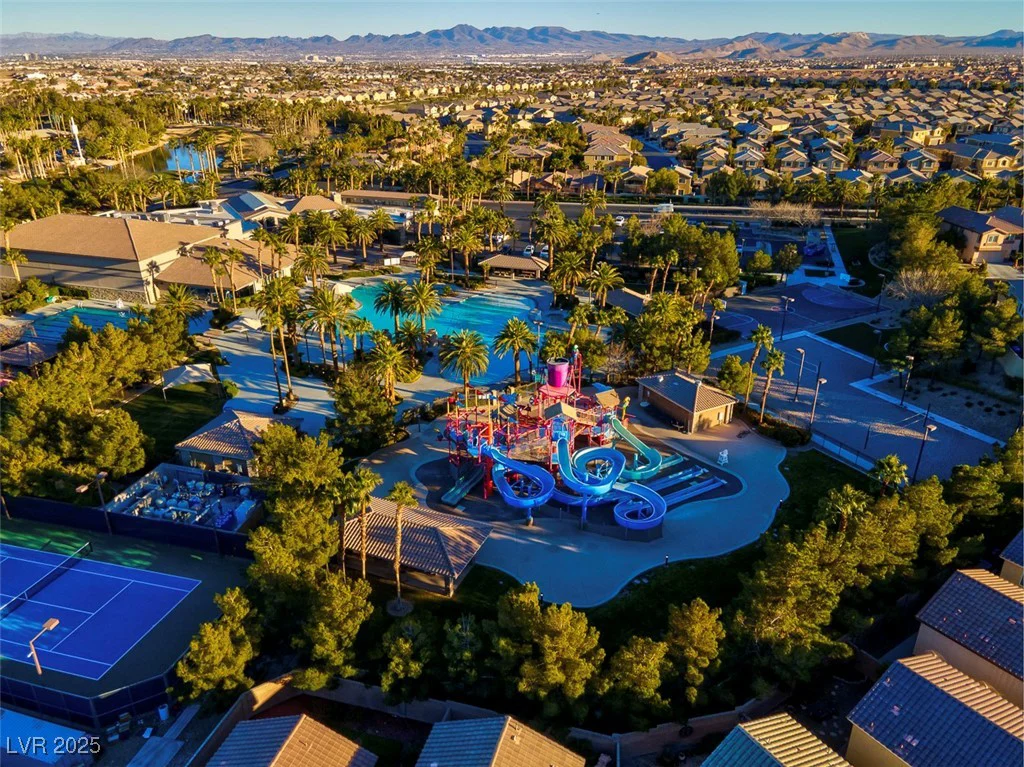 351 Dandelion Brook Ct, Las Vegas, NV 89148