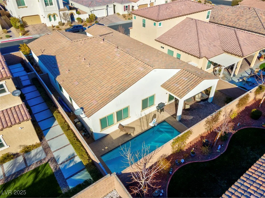 351 Dandelion Brook Ct, Las Vegas, NV 89148