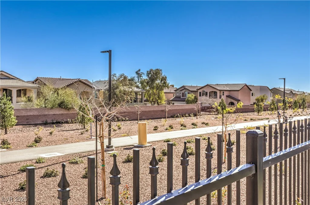 6850 Sweet Bay, Las Vegas, NV 89166