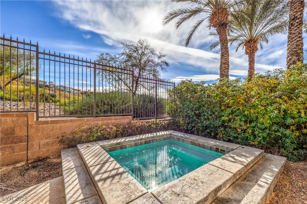 1477 Foothills Village, Henderson, NV 89012