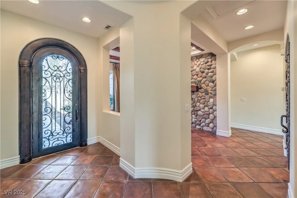 1477 Foothills Village, Henderson, NV 89012
