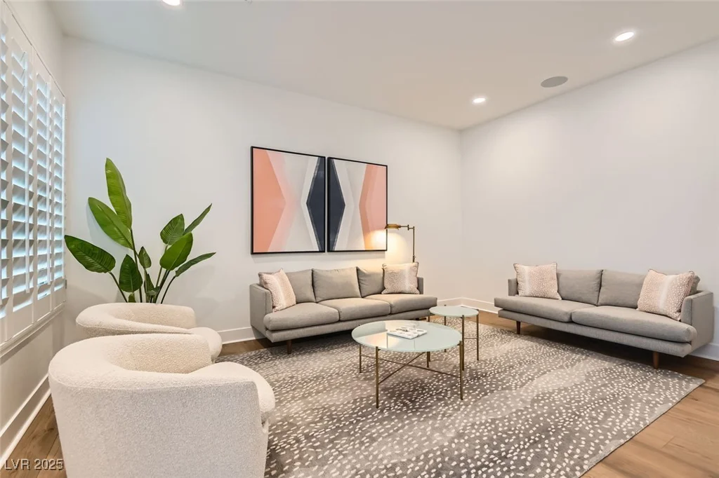 21 Levan Hills, Henderson, NV 89052