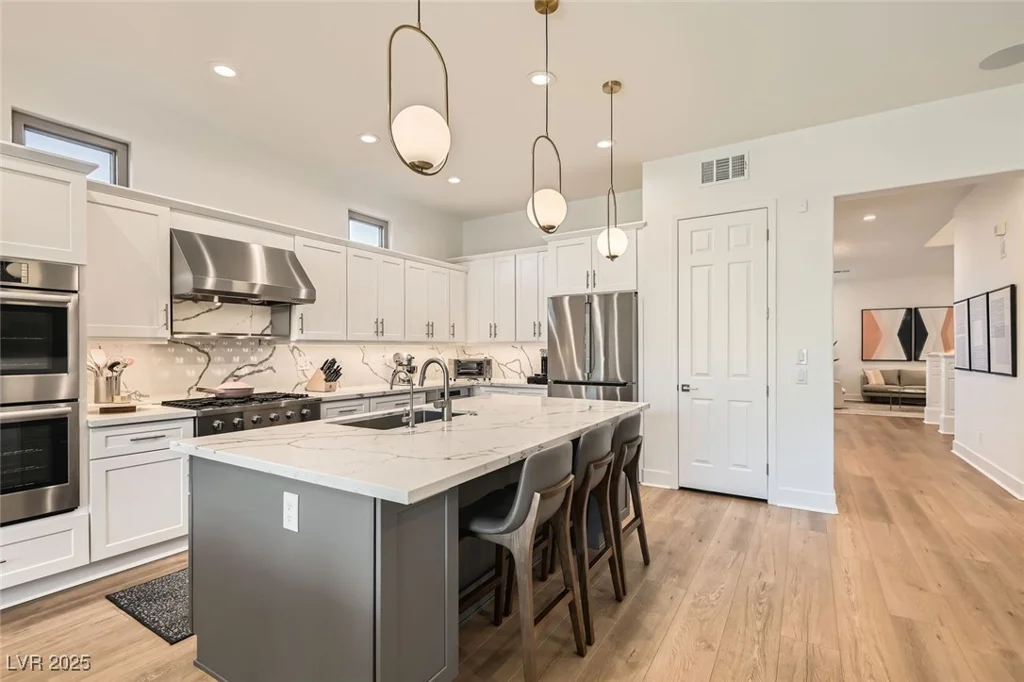 21 Levan Hills, Henderson, NV 89052