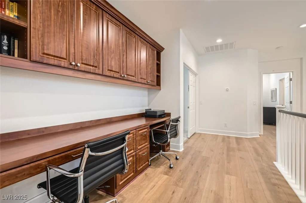 21 Levan Hills, Henderson, NV 89052