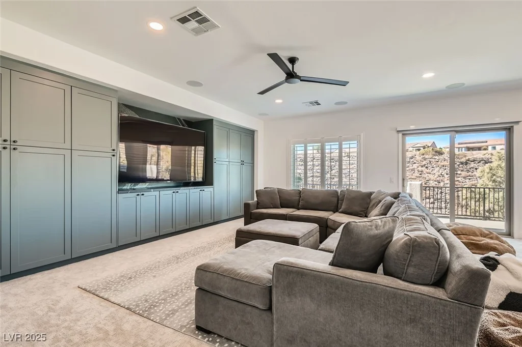 21 Levan Hills, Henderson, NV 89052