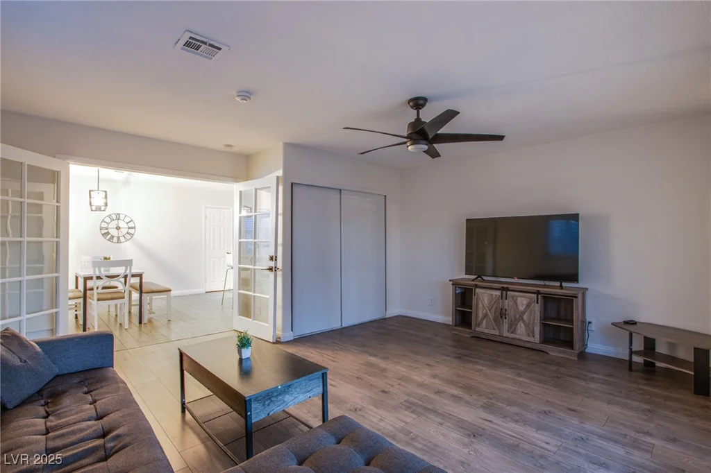 413 Estella, Las Vegas, NV 89107