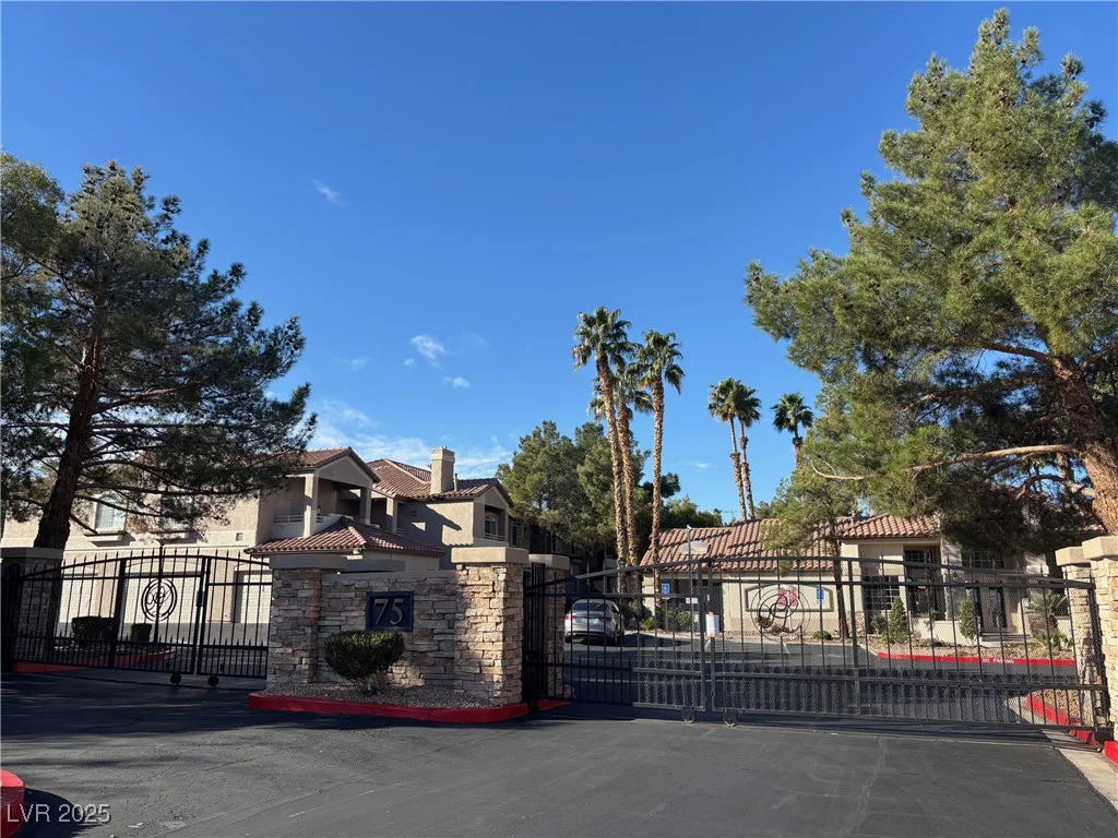 75 Valle Verde, Henderson, NV 89074
