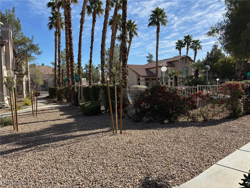 75 Valle Verde, Henderson, NV 89074