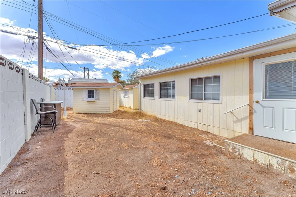 6163 Mount Rainier, Las Vegas, NV 89156