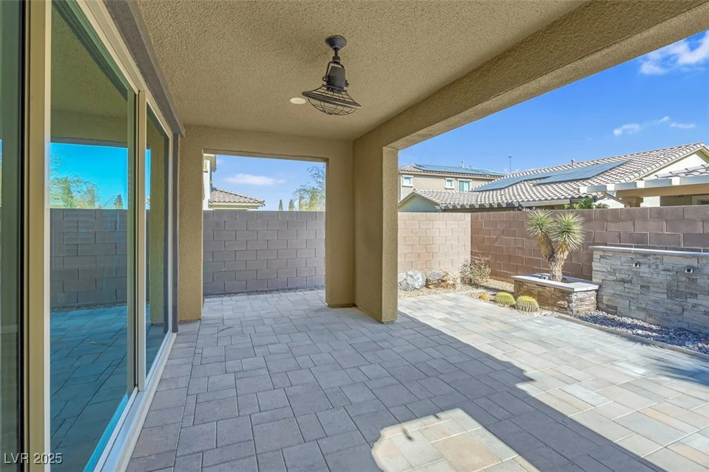 12836 Alcores, Las Vegas, NV 89141