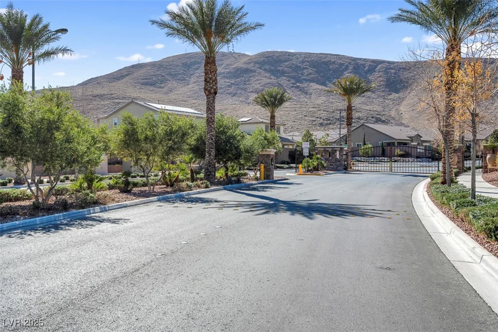 12836 Alcores, Las Vegas, NV 89141