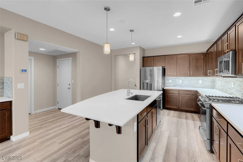 12836 Alcores, Las Vegas, NV 89141