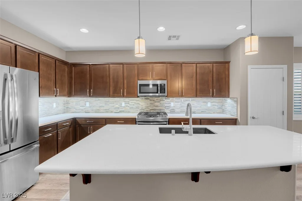 12836 Alcores, Las Vegas, NV 89141