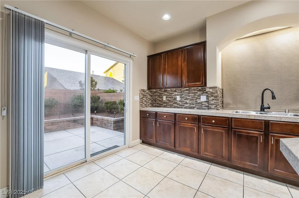 9772 Toad Hollow, Las Vegas, NV 89141