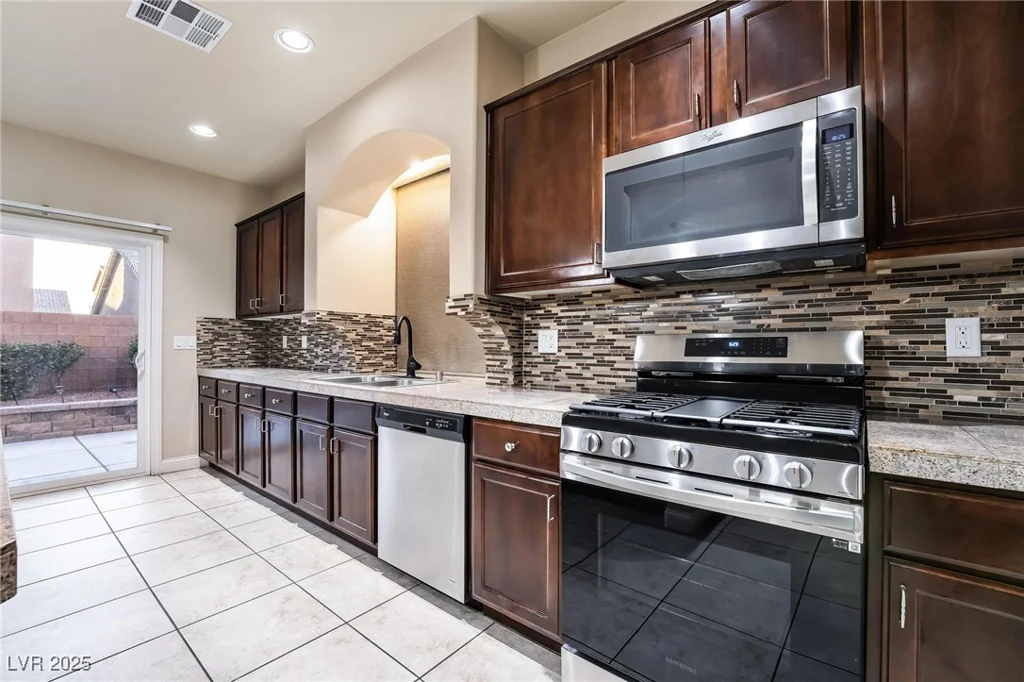 9772 Toad Hollow, Las Vegas, NV 89141