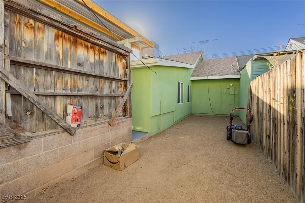 525 Date, Boulder City, NV 89005