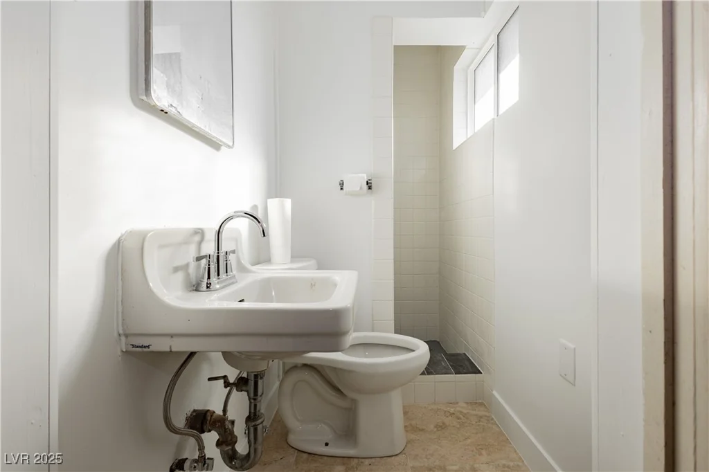 525 Date, Boulder City, NV 89005