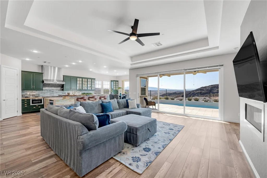 1 Vicolo Bella, Henderson, NV 89011