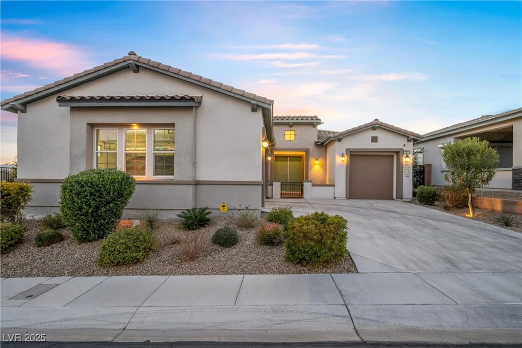 1 Vicolo Bella, Henderson, NV 89011