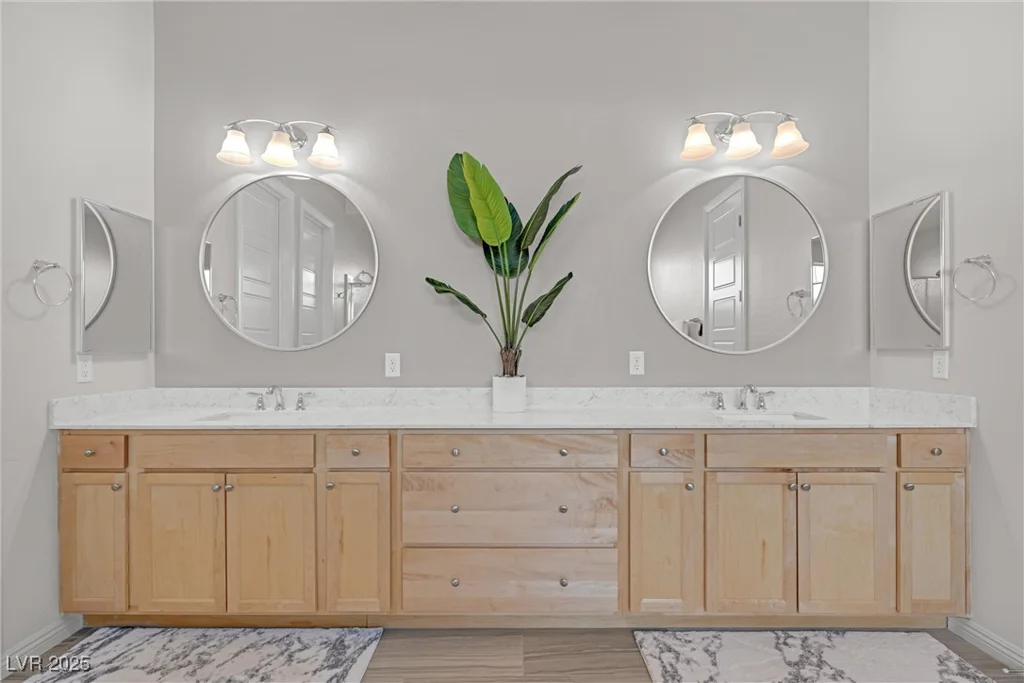 1 Vicolo Bella, Henderson, NV 89011