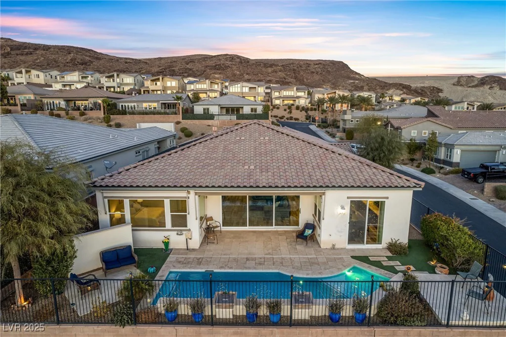1 Vicolo Bella, Henderson, NV 89011