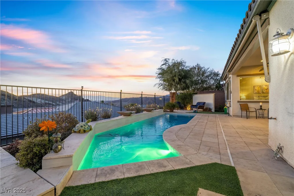 1 Vicolo Bella, Henderson, NV 89011