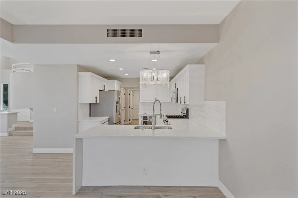 8481 Heather Downs, Las Vegas, NV 89113