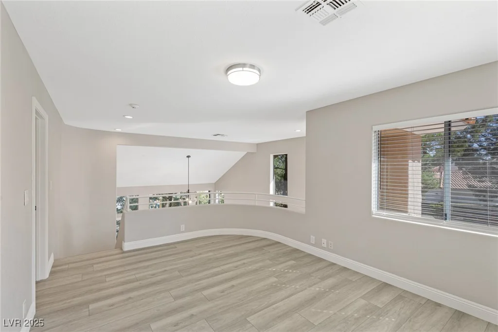 8481 Heather Downs, Las Vegas, NV 89113
