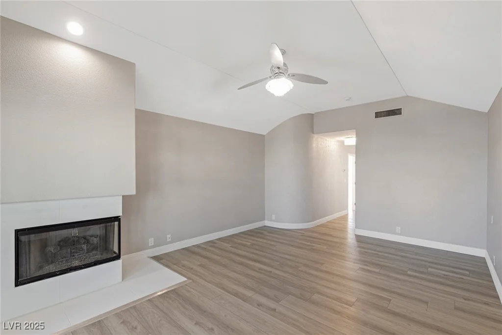 8481 Heather Downs, Las Vegas, NV 89113