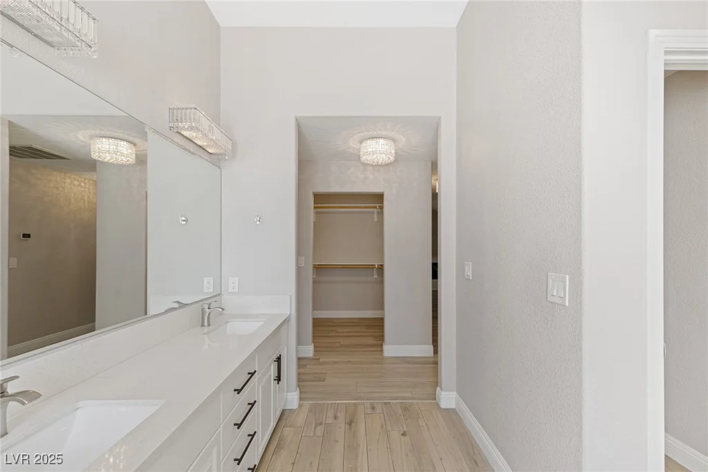 8481 Heather Downs, Las Vegas, NV 89113