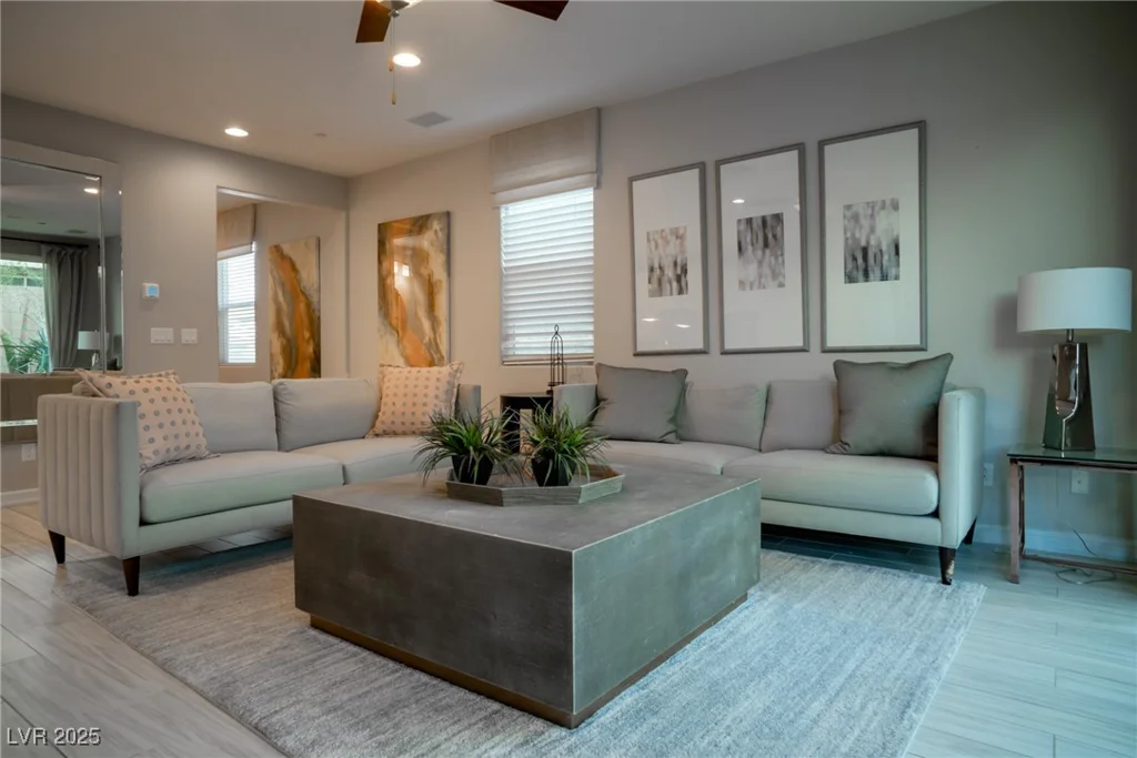 343 Cadence Vista, Henderson, NV 89011