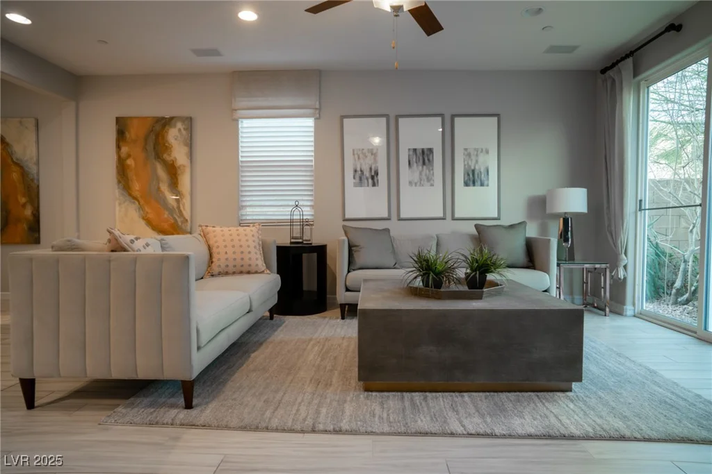 343 Cadence Vista, Henderson, NV 89011