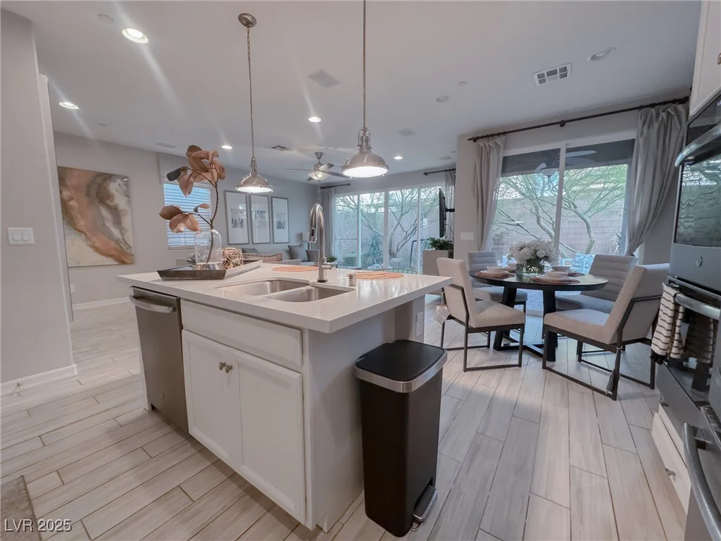 343 Cadence Vista, Henderson, NV 89011