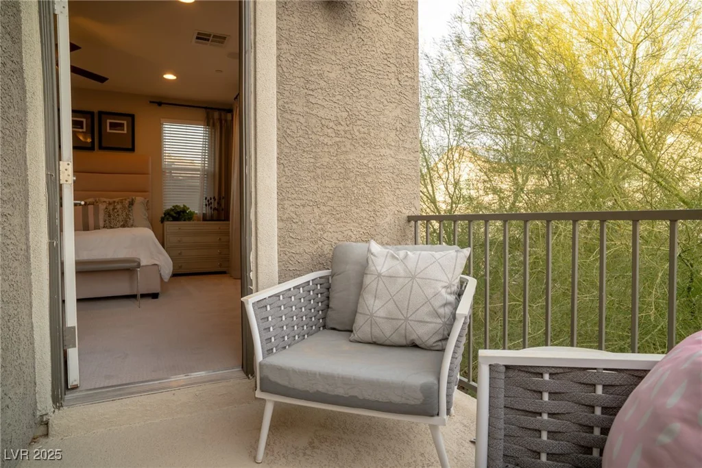 343 Cadence Vista, Henderson, NV 89011