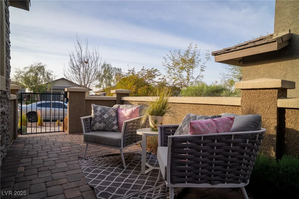 343 Cadence Vista, Henderson, NV 89011