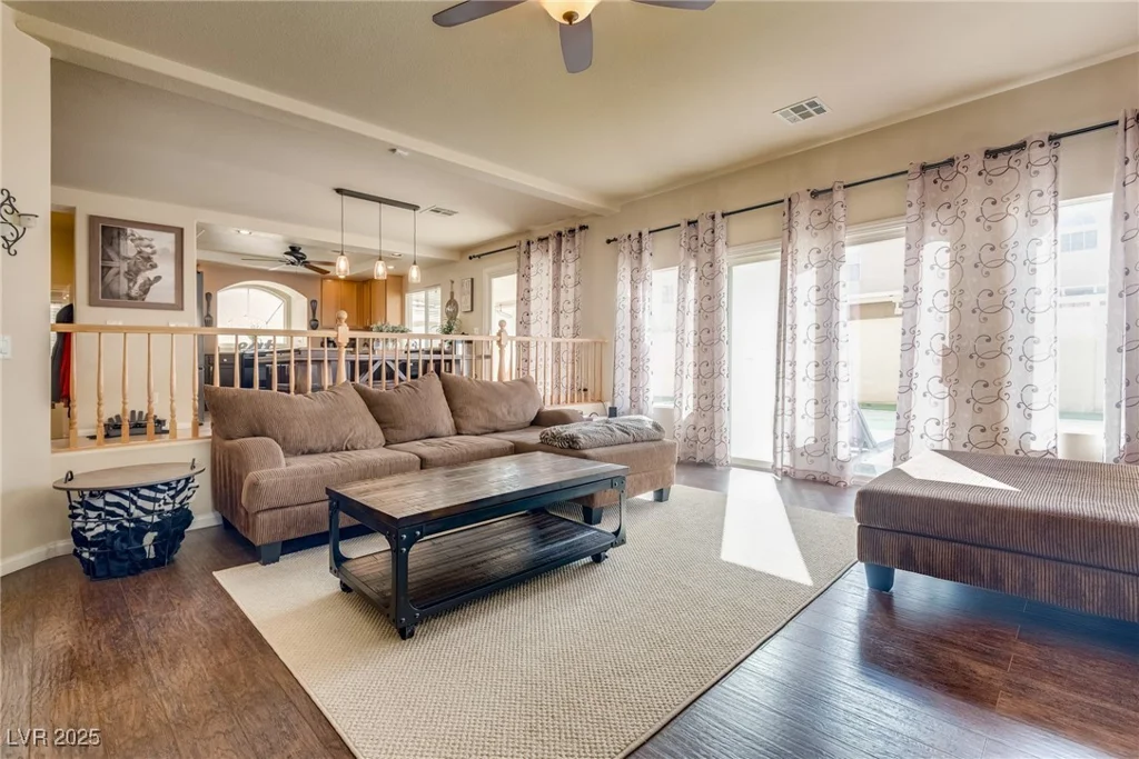 865 Eureka Falls, Henderson, NV 89052