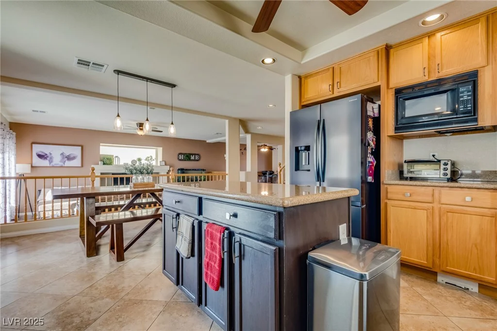 865 Eureka Falls, Henderson, NV 89052