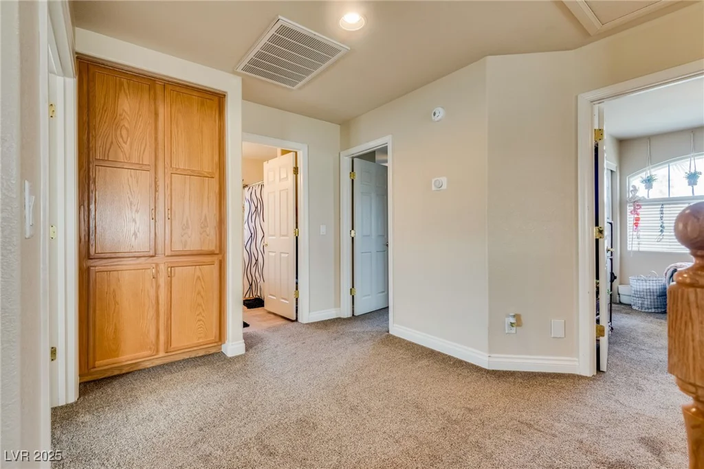 865 Eureka Falls, Henderson, NV 89052