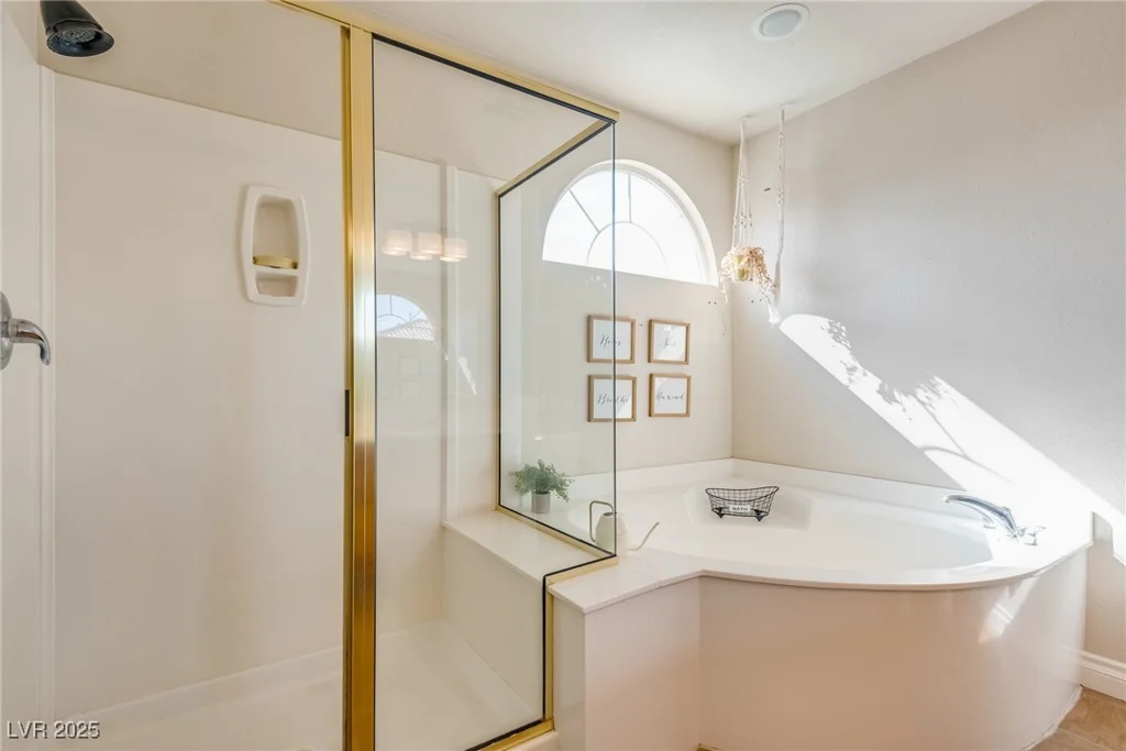 865 Eureka Falls, Henderson, NV 89052