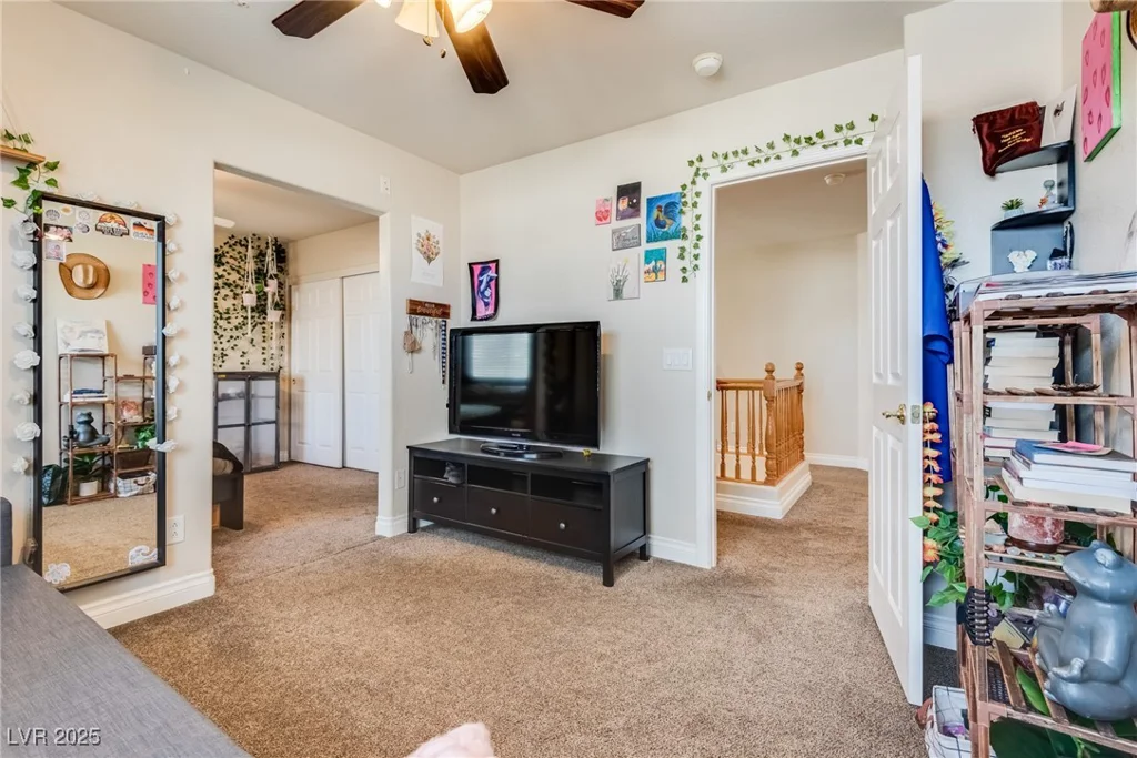865 Eureka Falls, Henderson, NV 89052