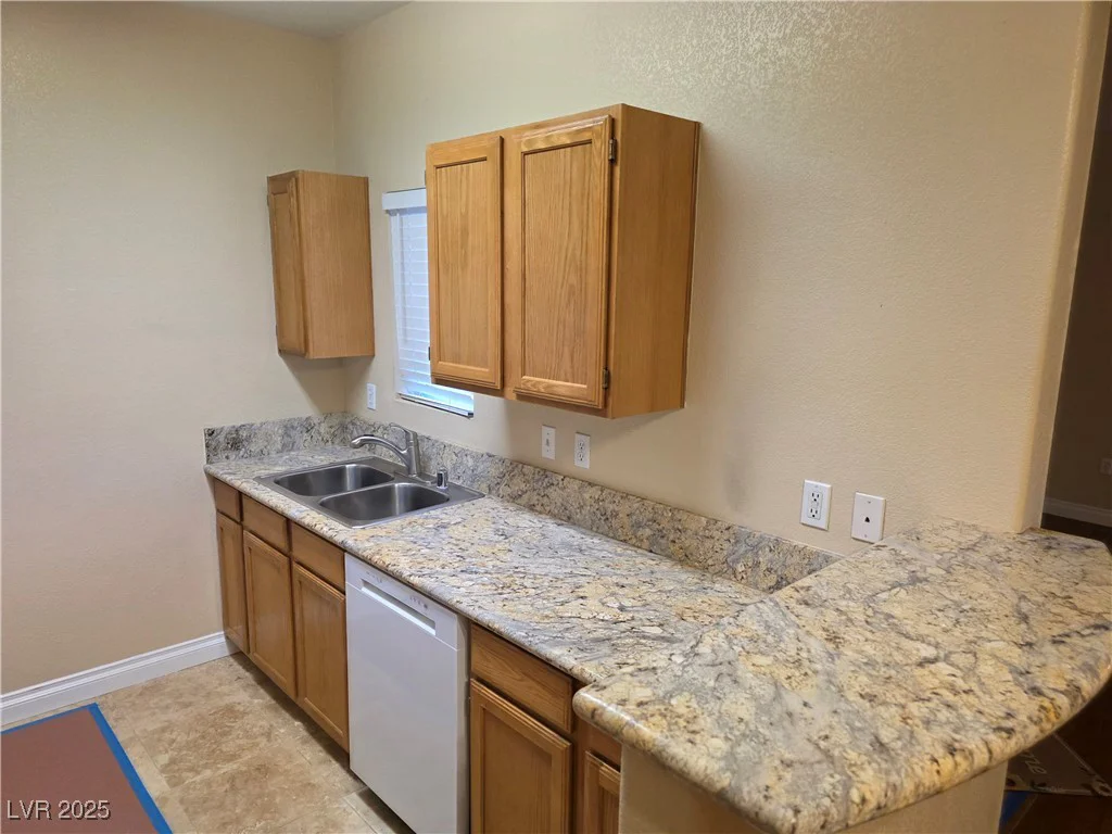 7255 Sunset, Las Vegas, NV 89113