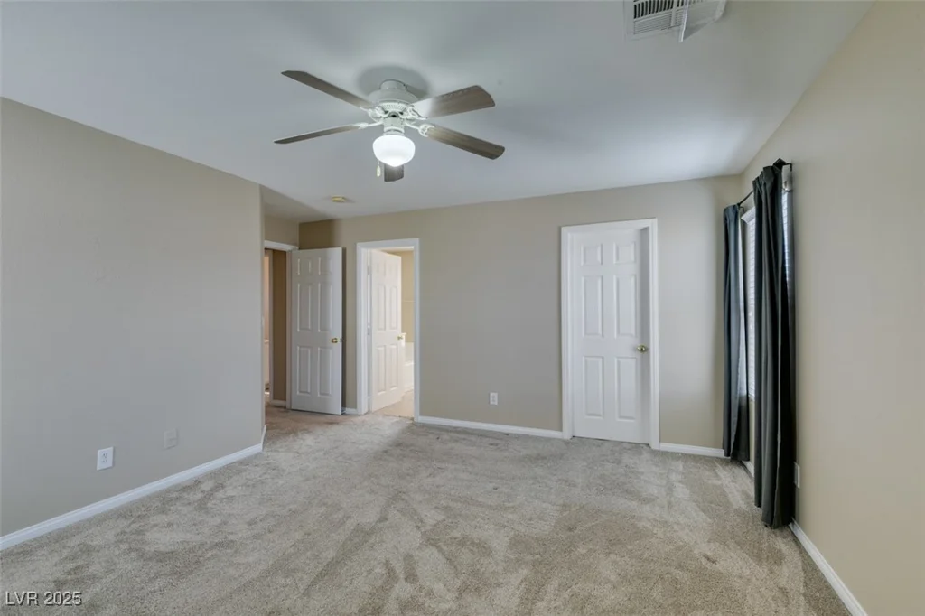 9529 Windsor Forest, Las Vegas, NV 89123