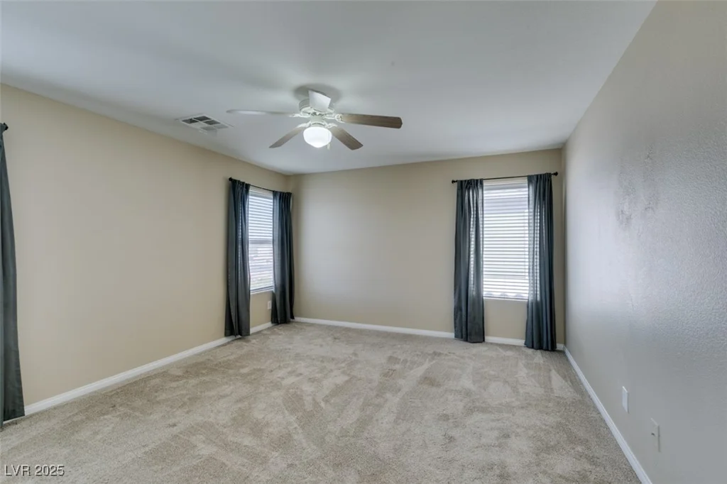 9529 Windsor Forest, Las Vegas, NV 89123