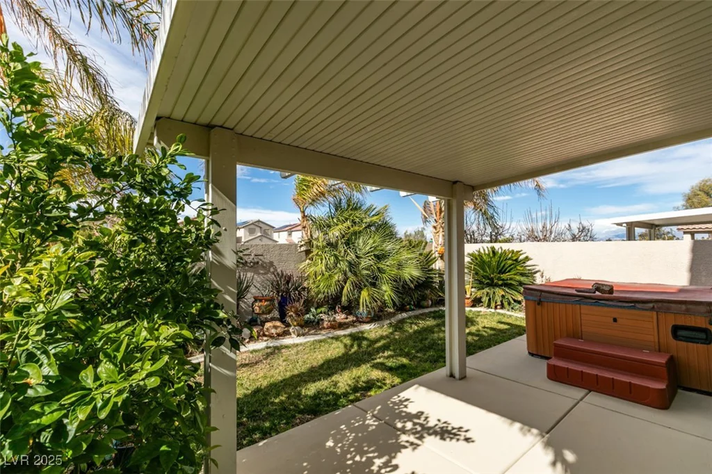 9529 Windsor Forest, Las Vegas, NV 89123